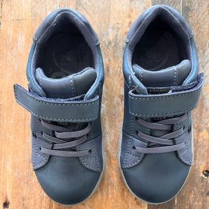 Boys Stride Rite sneakers